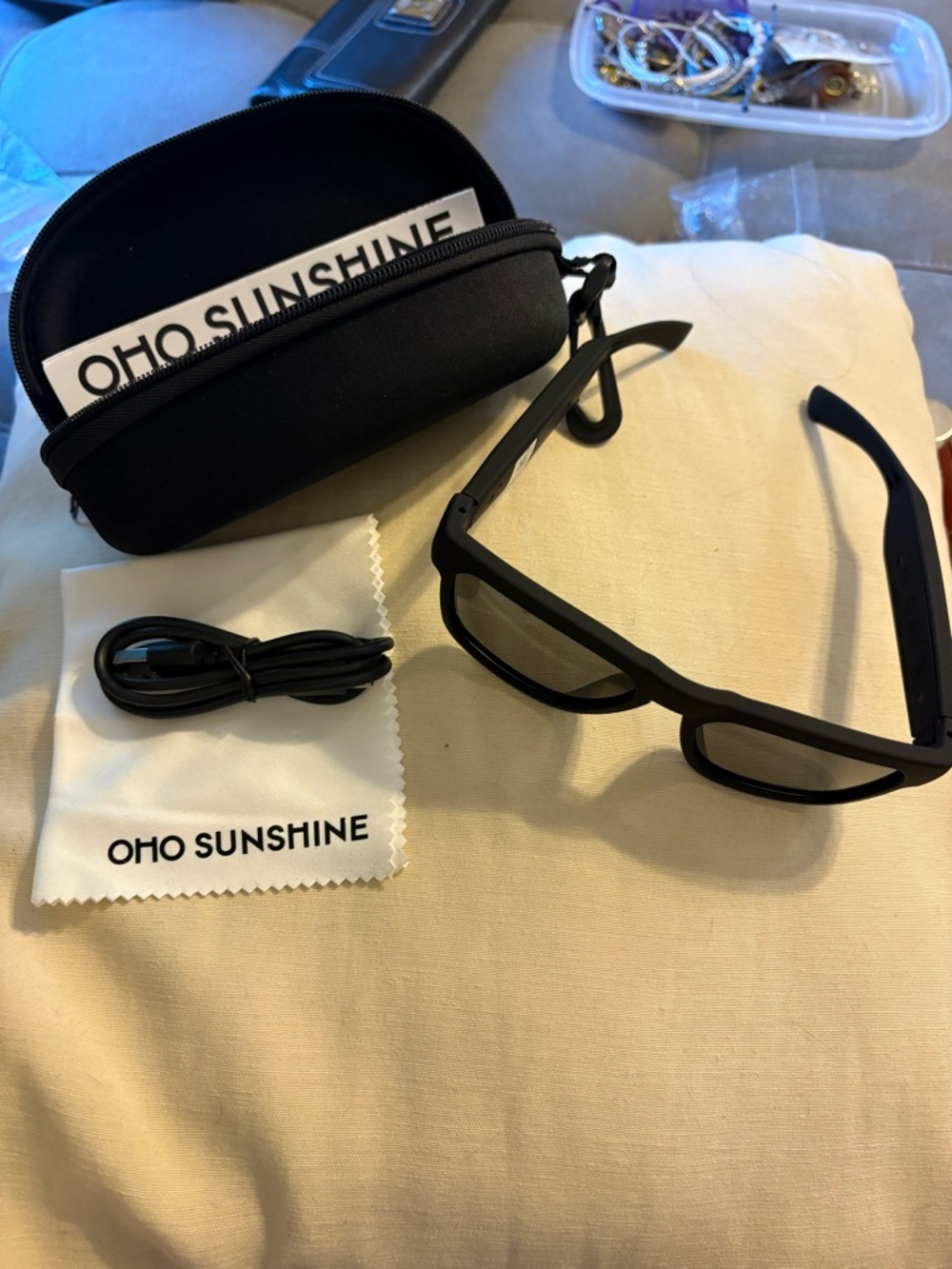 Oho Sunshine Smart Glasses 5.2 Wireless Elite Model Case Cloth All Black NEW
